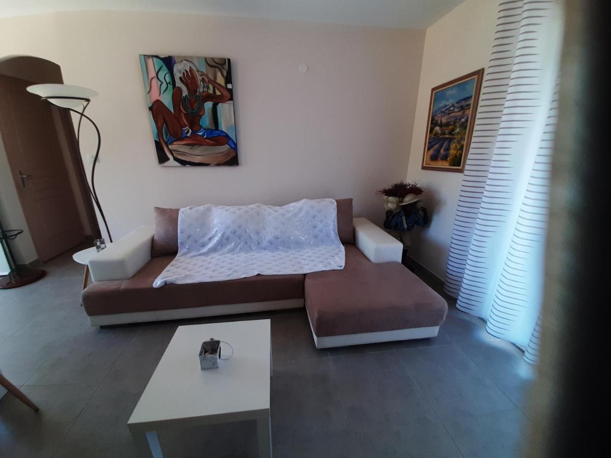 Residence Sejoina กาลกาตอจจิโอ ภายนอก รูปภาพ